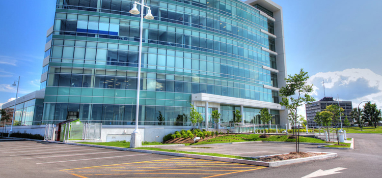 commercial glass door repair Lauderdale Lakes