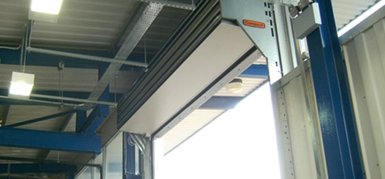 overhead sectional doors Lauderdale Lakes