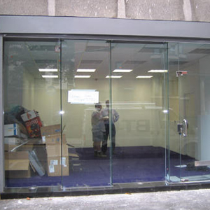 shop front door repair Lauderdale Lakes